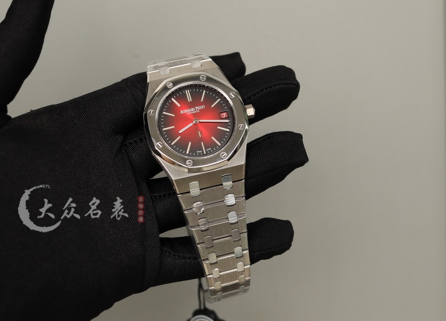 ZF廠愛彼皇家橡樹16202XT.OO.1240XT.01鈦金屬復刻表(39mm) 第1张