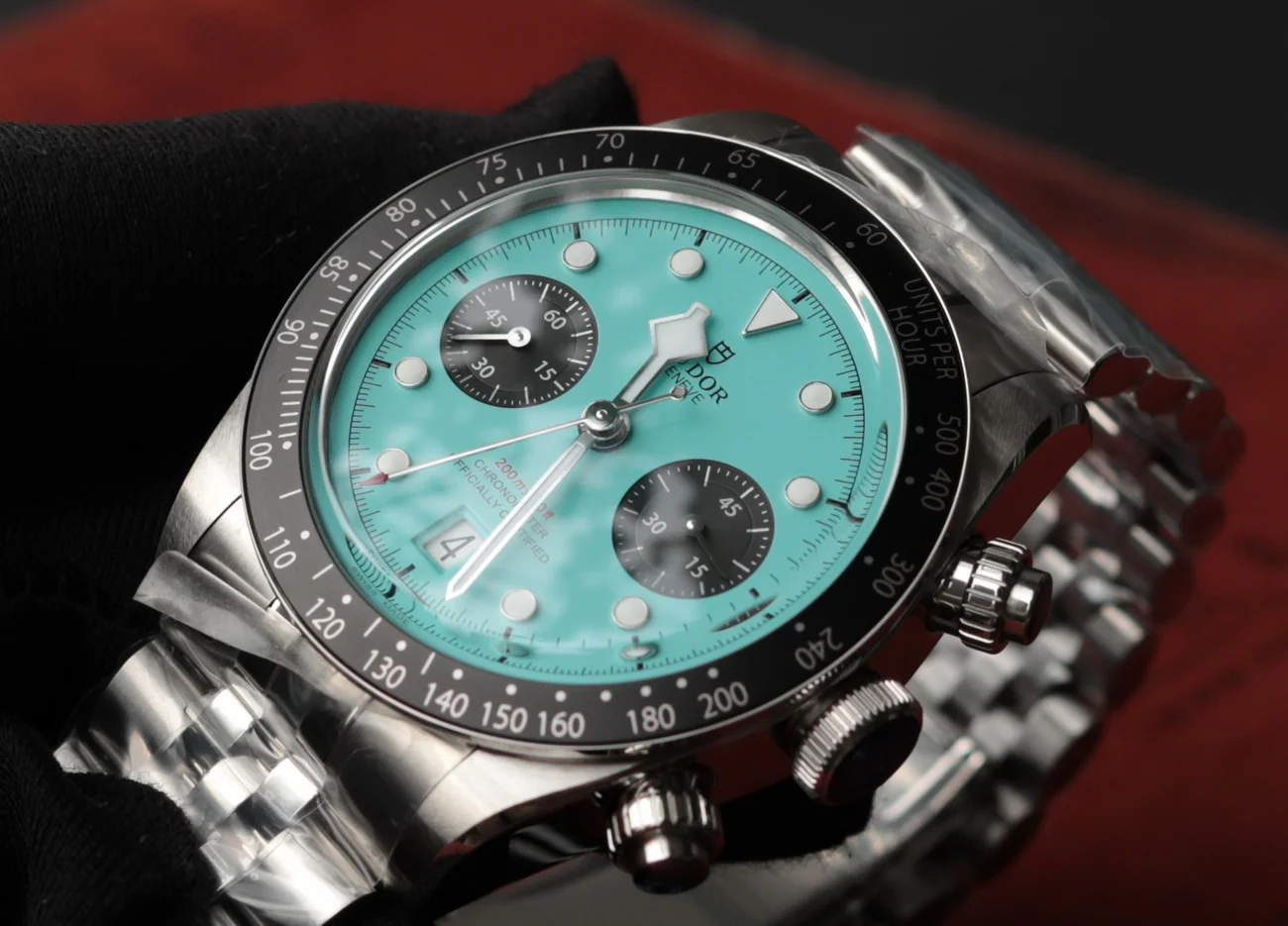 ZF厂帝舵碧湾计时M79360N-0024复刻表火烈鸟(41mm) 第7张