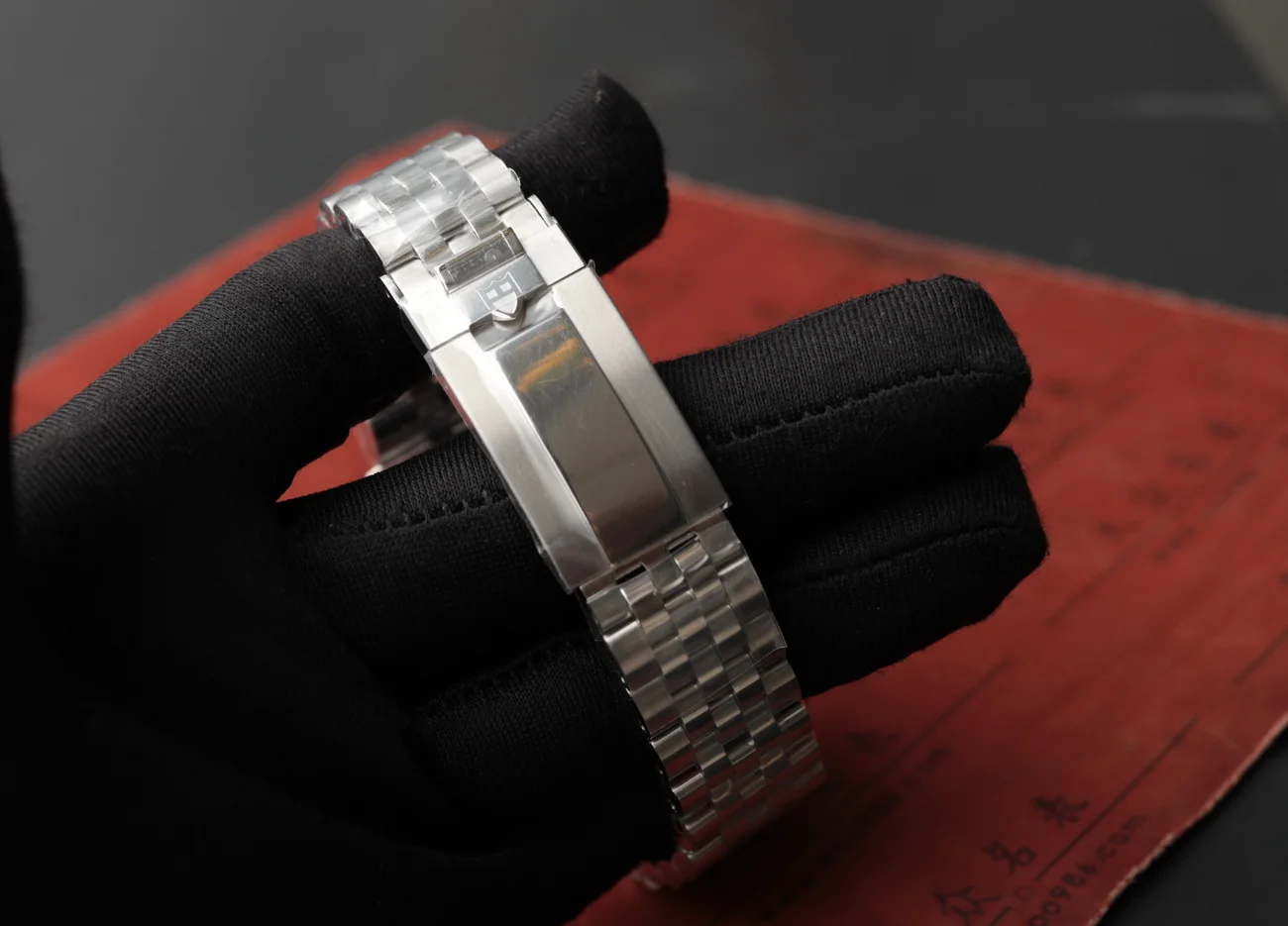 ZF厂帝舵碧湾计时M79360N-0024复刻表火烈鸟(41mm) 第11张