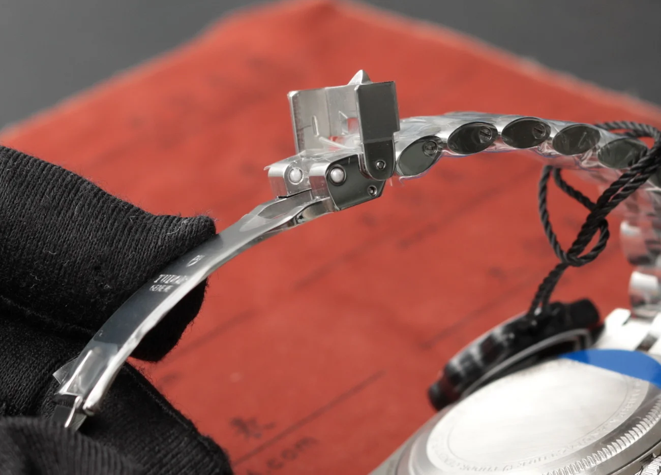 ZF厂帝舵碧湾计时M79360N-0024复刻表火烈鸟(41mm) 第12张