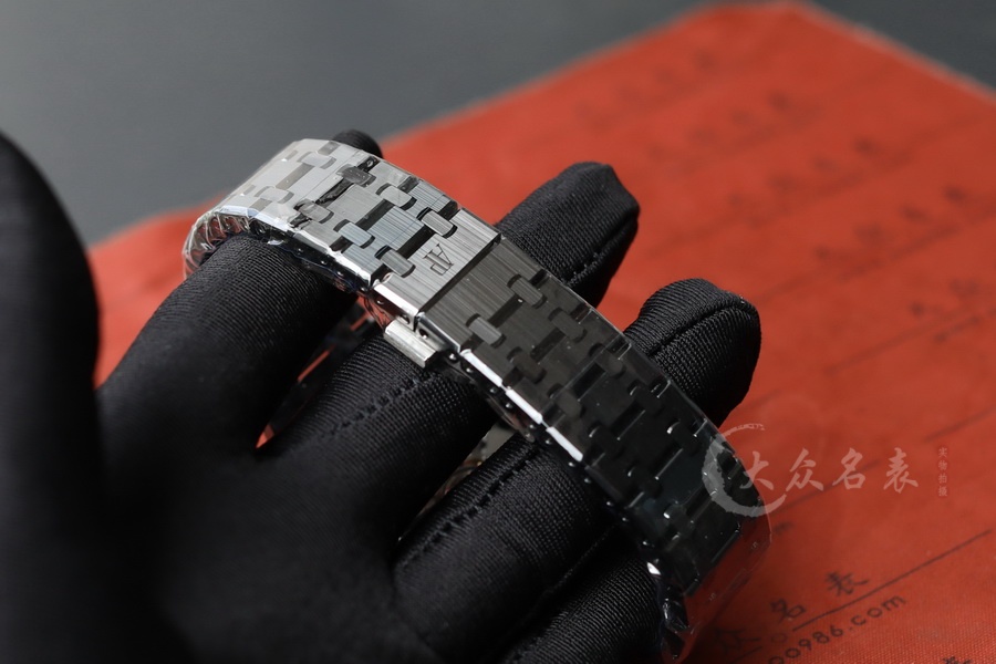 DDF廠愛彼皇家橡樹26240CE.OO.1225CE.98全陶瓷復刻表(41mm) 第17张
