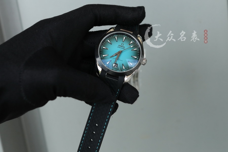 VS廠歐米茄海馬220.32.41.21.03.001綠松石(41mm) 第2张